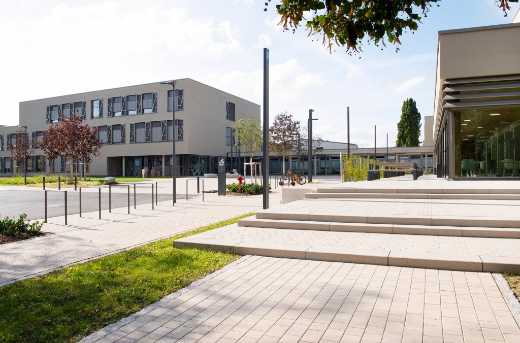 Lycée-anne-beffort-mesch-1